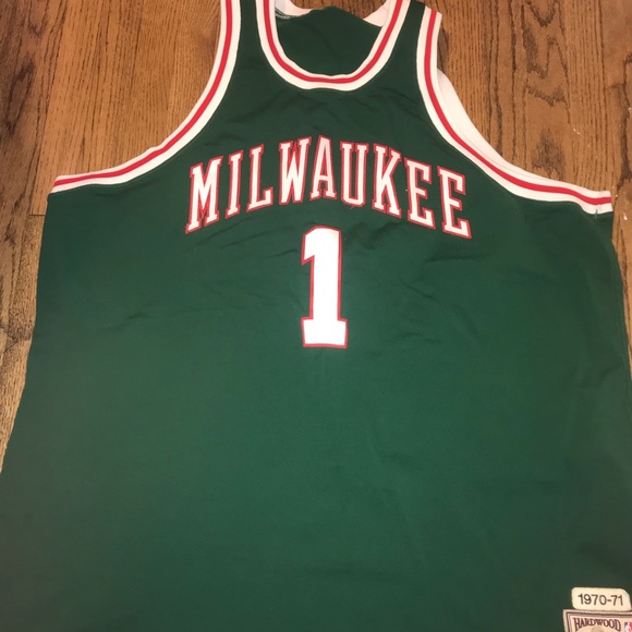 oscar robinson jersey
